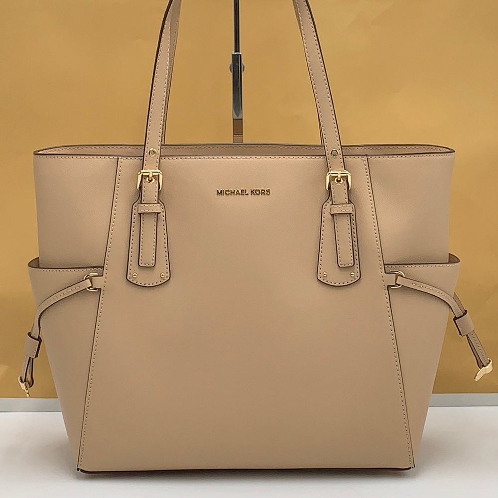 MICHAEL KORS Voyager East West Tote OYSTER COLOR - Picture 2 of 15